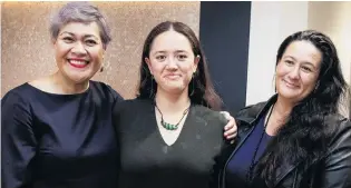  ?? PHOTO: SUPPLIED ?? Funding success . . . Ministry of Youth Developmen­t general manager of youth Debra Tuifao and He Kakano fund recipient Mokoia Rata and her mother Jacinta Rata at the launch of the He Kakano in Auckland.