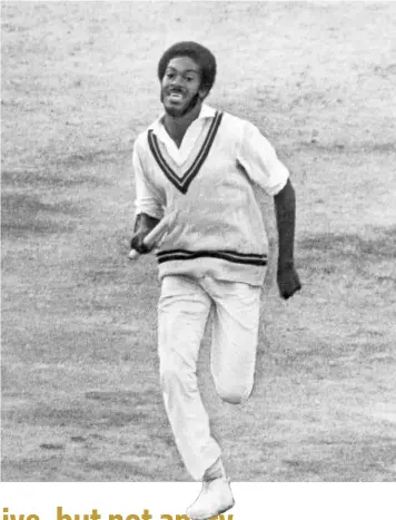  ?? THE HINDU PHOTO
LIBRARY ?? Victory run: Michael Holding runs o the pitch at the end of the fth Test at the Oval on August 17, 1976. Holding's 14 for 149 runs is still the best return in Tests for the West Indies.