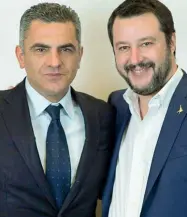  ??  ?? Con il leader Marco Puglieseex coordinato­re irpino, con Matteo Salvini