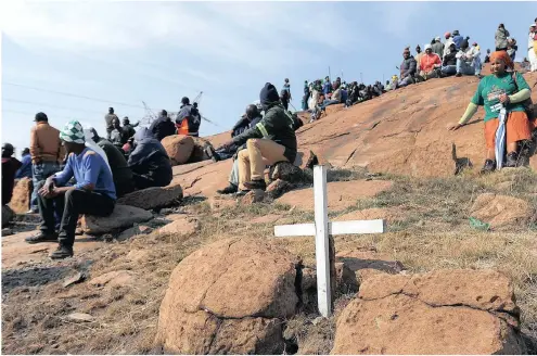  ?? PHOTO: DUMISANI DUBE ?? Members of Amcu gather in numbers to comemorate Marikana killings four years ago