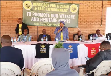  ?? PIC: MORERI SEJAKGOMO ?? Kgosi Mosadi addressing a press conference this week