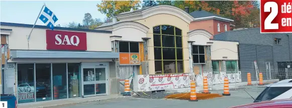  ??  ?? 1. L’épicerie IGA devrait rouvrir ses portes en novembre.