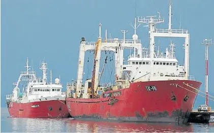  ?? ?? En foco. El buque Tai An, con una carga de merluza negra por 4 millones de dólares. Hoy llegarían a Ushuaia.