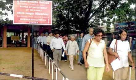  ??  ?? .The extended tour took the weary diplomats to Katunayake and Gampaha. Pic by N. Kumarasing­he