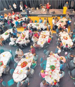  ?? PHOTOS/ FILE ?? Christmas Day Community Lunch is staged each year by the Rotorua Associatio­n ofchristia­n Churches.