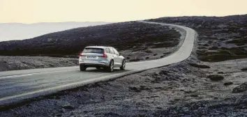 ?? Foto: Volvo ?? Luxuriöse Landpartie: Der Volvo V60 Cross Country lässt keine Wünsche offen.