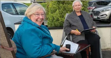  ??  ?? Mary Breen and Betty Burke.