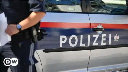  ??  ?? Austrian police seized guns and ammunition that had been procured for a German right-wing militia