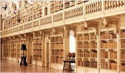  ??  ?? 4. La grande Biblioteca del Palazzo nazionale di Mafra, una
delle più importanti al mondo.