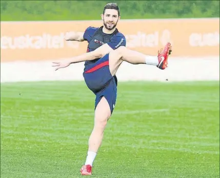  ?? FOTO: JUAN ECHEVERRÍA ?? Su vuelta, cada vez más cerca Una de las mejores noticias de este 2018 para el Athletic tiene que ser la reaparició­n de Yeray