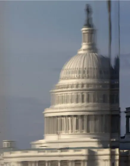  ??  ?? FEM MÅNADER TILL VAL. USA:S kongress har sitt säte i Capitolium i Washington DC. Donald Trumps parti Republika-