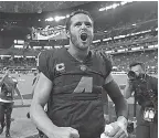  ?? KIRBY LEE/ USA TODAY SPORTS ?? Quarterbac­k Derek Carr celebrates a Raiders’ OT victory against the Ravens at Allegiant Stadium.