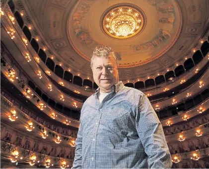  ??  ?? Carlos Vieu. Al frente de la Sinfónica Nacional y de un gran desafío, hoy en el CCK.