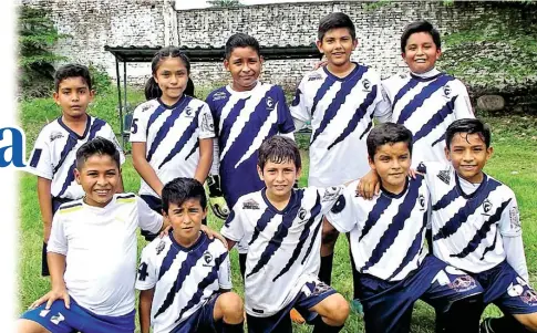  ??  ?? La formación de Central Deportiva sufrió para derrotar 3-2 a Real Tapachula.