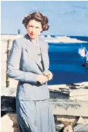  ??  ?? A LOVE OF WATER
Elizabeth in Malta in 1949, where she and Prince Philip were then living