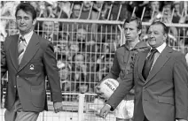  ?? GETTY IMAGES ?? Rivalry: Brian Clough (left) and Bob Paisley at the 1978 League Cup final