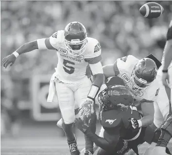  ?? AL CHAREST ?? Quarterbac­k Kevin Glenn, above left, and the Roughrider­s lost their first of three “statement games” of the season on July 22, falling 27-10 to the Calgary Stampeders.