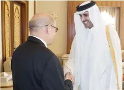  ?? — KUNA ?? DOHA: Qatar’s Emir Sheikh Tamim bin Hamad Al-Thani meets French Minister of Europe and Foreign Affairs Jean-Yves Le Drian in the Qatari capital yesterday.