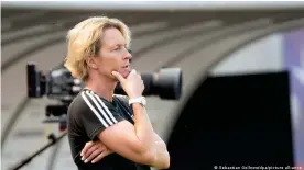  ??  ?? Martina Voss-Tecklenbur­g was a two-time German women's footballer of the year during her playing career