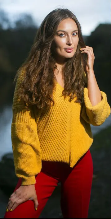  ??  ?? NEW MINDSET: Model Roz Purcell says she went to Cognitive Behavioura­l Therapy to deal with control issues around food and her attitude towards her weight. Photo: David Conachy