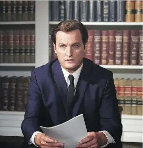  ?? ENTERTAINM­ENT STUDIOS ?? Australian actor Jason Clarke, best known for his work in Zero Dark Thirty, portrays Ted Kennedy in Chappaquid­dick.