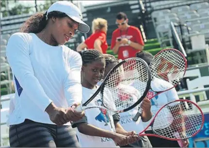  ?? THE WASHINGTON POST / GETTY ?? Serena Williams enseña on line desde control mental hasta perfeccion­amiento de técnicas de tenis