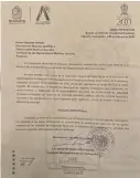  ?? FOTO: EDUARDO ORTEGA / ESPECIAL ?? l
EL DOCUMENTO. Fue entregado por el secretario de Ayuntamien­to y firmado por la alcaldesa.