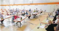  ?? FOTO: BAUCH ?? Der Gemeindera­t Bopfingen hat erstmals in der Stauferhal­le getagt.