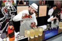  ??  ?? Johnnie Walker homenajeó a los startup promises presentand­o la trayectori­a de estos emprendedo­res basados en el progreso de los mismos.