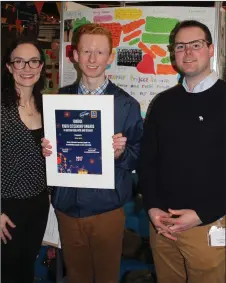  ??  ?? Niamh Quinn, Foróige and Séan Clancy, Aldi Ireland present Jason Nolan, Co Louth, with a Certificat­e