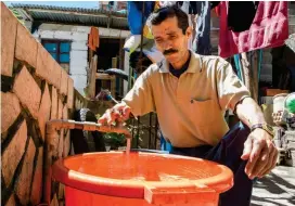  ?? FOTO ?? El programa Unidos por el Agua busca conectar al acueducto a 40.200 familias de barrios populares.