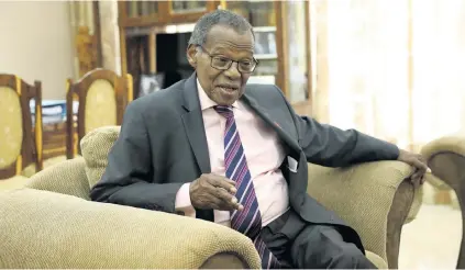  ??  ?? MISREPRESE­NTATION Buthelezi tackles the issues he feels have robbed him of his place among the icons of the liberation struggle.