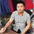  ?? Pankaj Sharma/Gulf News ?? Profitable business Chinese expatriate Lin Hongfu has been running a garment business at Dragon Mart for years.