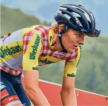  ?? Foto: Martin Granadia ?? Mit Georg Zimmermann will sich ein Radfahrer aus der Region Augsburg in der Profiszene einen Namen machen. Zunächst muss er sich in seinem polnischen Team CCC behaupten.