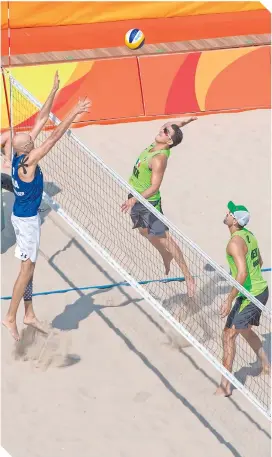 ?? / FOTOS: MEXSPORT ?? Con mucha ilusión de hacer grandes cosas en su país está la dupla mexicana de voleibol playero.
