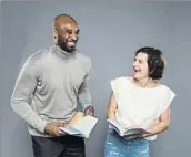  ??  ?? Kobe Bryant, junto a la escritora Ivy Claire