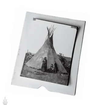  ??  ?? Among the Native peoples migrating seasonally across Yellowston­e were the Nez Perce, above left, moving from Idaho's Snake River east to the Great Plains.