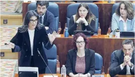  ?? ?? Manuela Bergerot, líder de Más Madrid, durante su intervenci­ón en la Asamblea