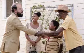  ?? Magnolia Pictures ?? BRETT GELMAN, left, plays Isaac, a struggling actor in a crumbling relationsh­ip who neverthele­ss pursues makeup artist Cleo (Nia Long) in the comedy “Lemon.”