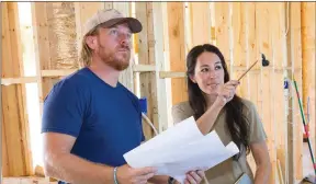  ??  ?? Chip and Joanna Gaines as seen in “Fixer Upper: Behind the Design”