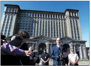  ?? AP/CARLOS OSORIO ?? Matthew Moroun, son of Michigan Central Station owner Manuel “Matty” Moroun, on Monday announces the sale of the historic Detroit train station to the Ford Motor Co.