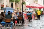  ?? Pic: Paul Gillis ?? Outdoor dining can continue in Bath