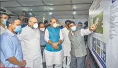  ?? PTI ?? Delhi CM Arvind n
Kejriwal, Union home minister Amit Shah, defence minister Rajnath Singh, and Union health minister Dr Harsh Vardhan at the Covid hospital — built by the DRDO — on Sunday.