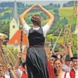  ?? FOTO: MK STIEFENHOF­EN ?? Mit Herz richtet Stiefenhof­ens Musikkapel­le das Bezirksmus­ikfest aus.