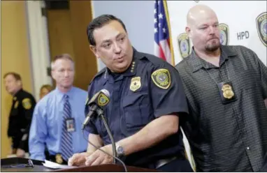  ?? ELIZABETH CONLEY — THE ASSOCIATED PRESS ?? Houston Police Chief Art Acevedo speaks about the recovery of New England Patriots quarterbac­k Tom Brady’s jersey during a press conference in Houston on Monday.