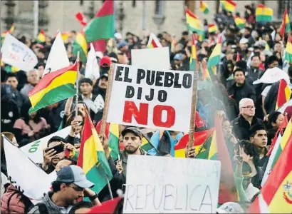  ?? DAVID MERCADO / REUTERS ?? Protesta en La Paz la semana pasada contra la candidatur­a de Evo Morales, que consideran ilegítima