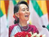  ?? AP ?? Aung San Suu Kyi delivers a speech to the nation