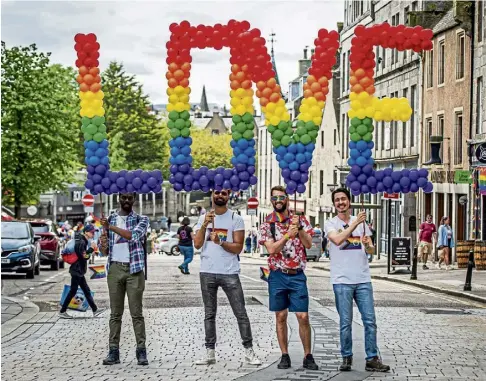  ?? ?? STATEMENT: Grampian Pride in Aberdeen attracted many supporters at the weekend. Pictures by Wullie Marr.