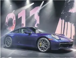  ?? FOTO: PRODUSENTE­N ?? BREDERE: Porsche gjør aldri de helt store forandring­ene med 911, men den nye utgaven er noe bredere enn forrige generasjon.