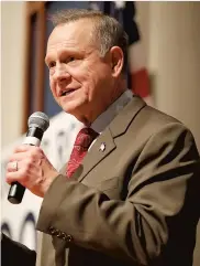  ?? PHOTO AFP ?? Accusé d’agression sexuelle sur mineures, le républicai­n Roy Moore a perdu l’élection sénatorial­e mardi en Alabama.